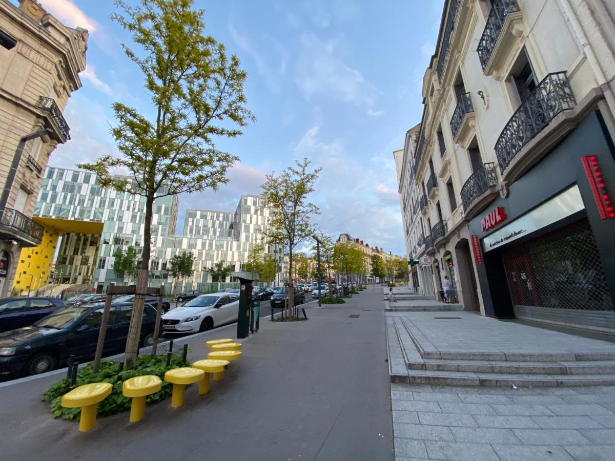 Apartamento 018 Chic & Cosy F1 41M2 Hypercentre Wifi Smart Tv Netflix Saint-Etienne  Exterior foto